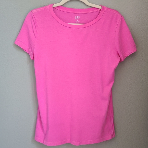 Gap Pink Soft Vintage Wash T Shirt Short Sleeve NWOT - Picture 1 of 5